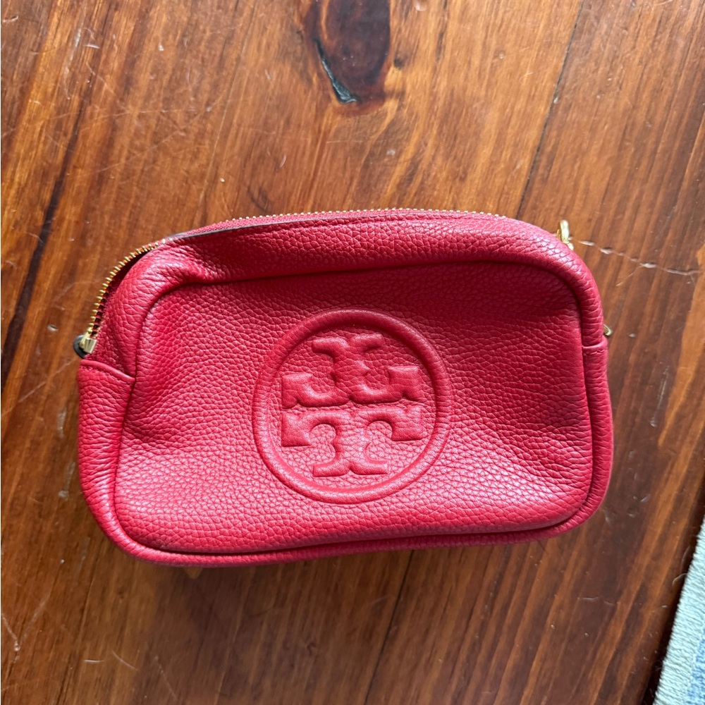 Tory Burch Red Leather Cosmetic Case